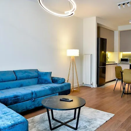 Apartment Lux Waterfront Charm 1